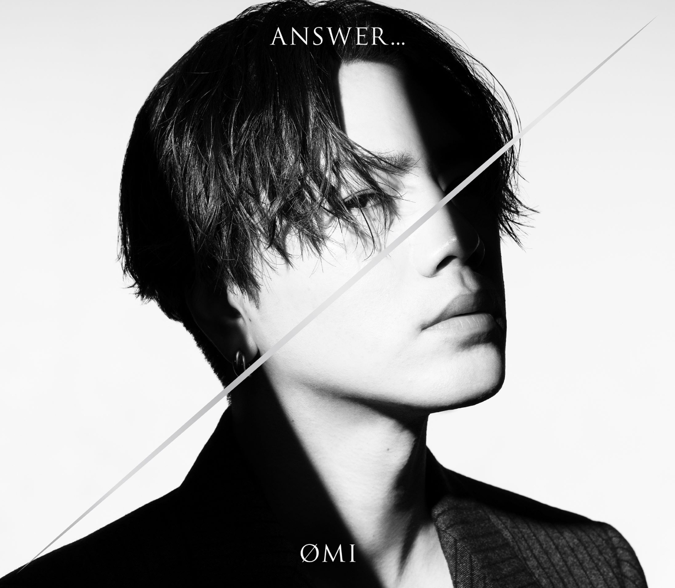  MI ANSWER Albums Crownnote