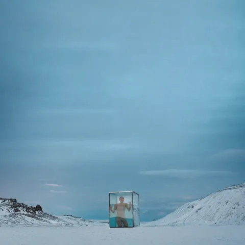BRÍET — Cold Feet cover artwork