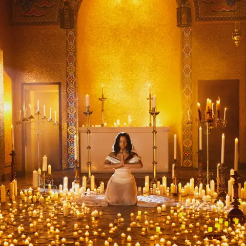 Chlöe — Pray It Away cover artwork