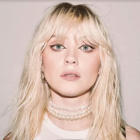 Maisie Peters Blonde cover artwork