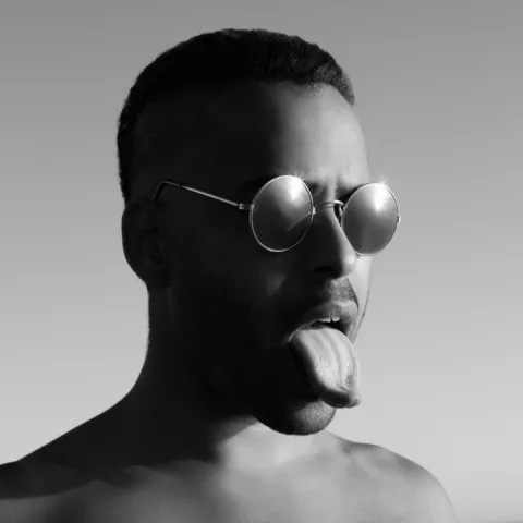 Twin Shadow featuring D&#039;Angelo Lacy — Old Love / New Love cover artwork
