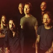 Foo Fighters — The Essential Foo Fighters cover artwork