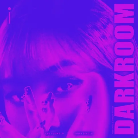 Lee Young-ji — Dark Room cover artwork