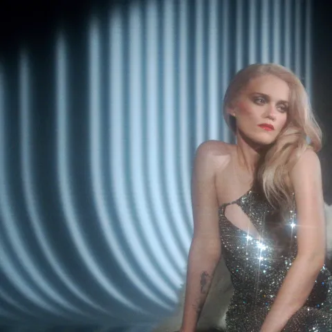 Sky Ferreira — Don&#039;t Forget cover artwork