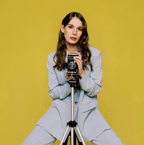 Anna of the North — Leaning On Myself cover artwork
